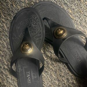 Back sandals